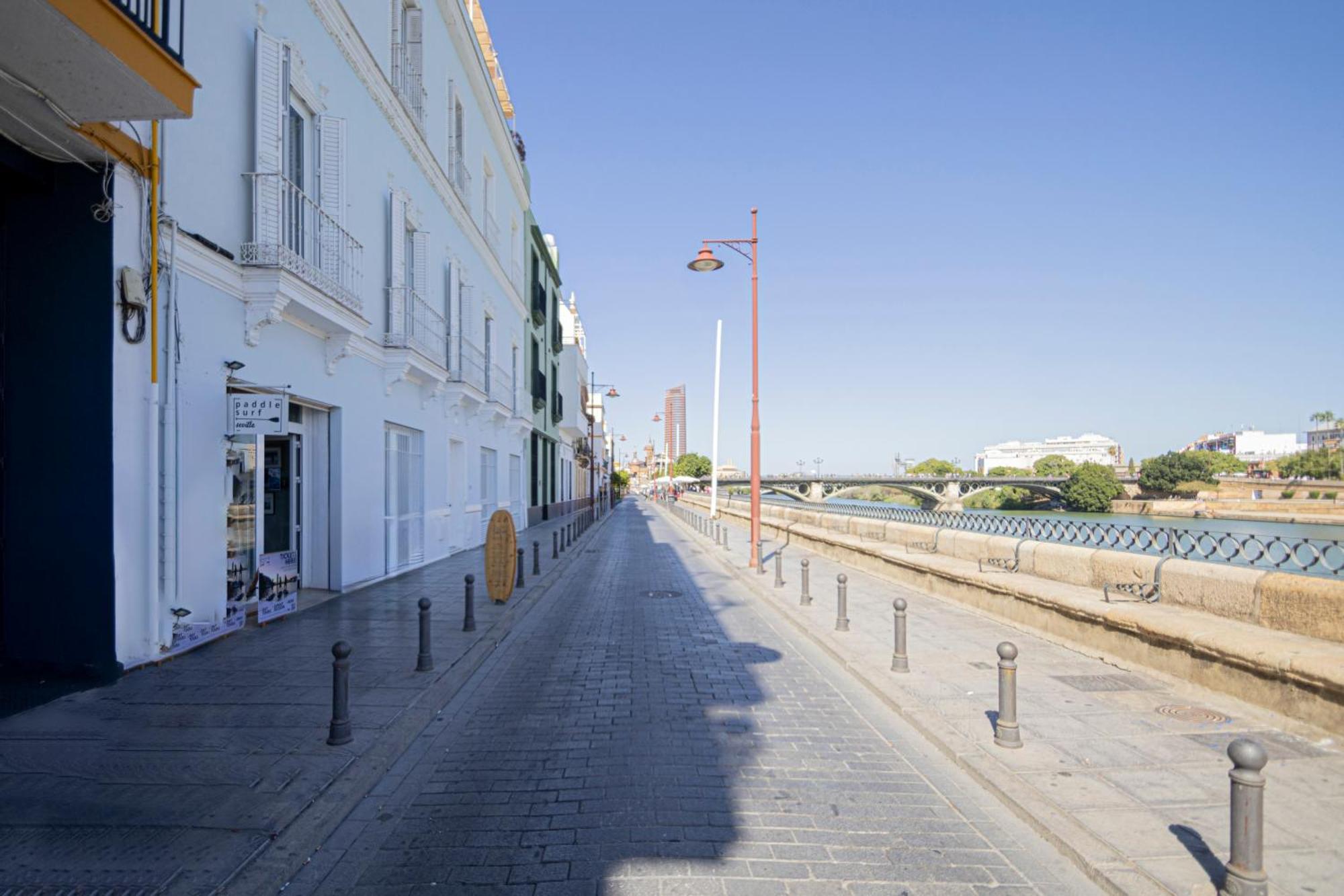 3 Bedroom With Stunning Guadalquivir Views * Séville