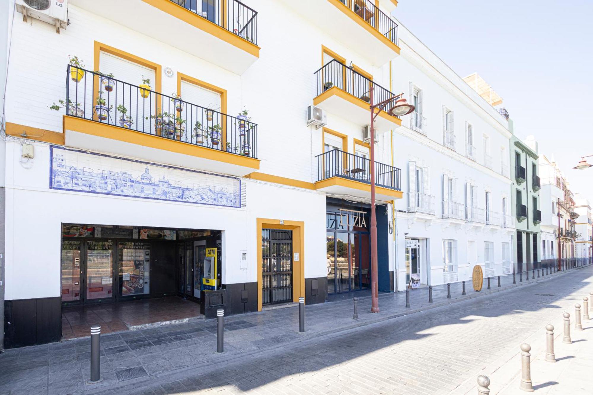 3 Bedroom With Stunning Guadalquivir Views * Séville